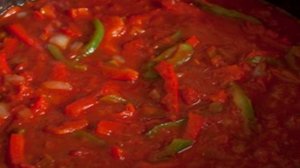 Фрикасе из курицы с перцем