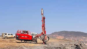 Буровой станок BD ROC H60. Испытания в карьере.