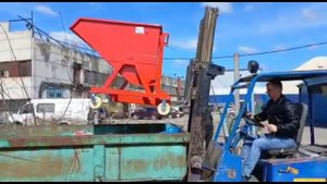 Контейнер самоопрокидывающийся "Ю-700"