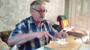 20-08-2025. "Жизнь в деревне" : Муж готовит еду - Окрошка на кефире. Family Vlogs