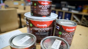 Как выбрать цвет лессирующей краски по дереву