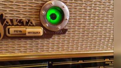 Радиола "Сакта". Как без уродования раритета получить качественный ФМ. Ответ на вопрос. смотреть онлайн