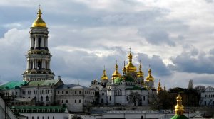 Мужчины стирают, женщины смотрят: как выглядит работа мечты в Индии