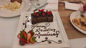 Наша годовщина. Сюрприз от персонала ресторана отеля Ramada