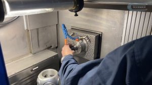 Компактный чётырёхкоординатный фрезерный обрабатывающий центр с ЧПУ модели МЦ-200