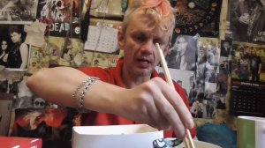 спонсор мукбанга обстул саня роллы сет ажиотаж лайт мини ролл с огурцом соус териякивасаби и напиток