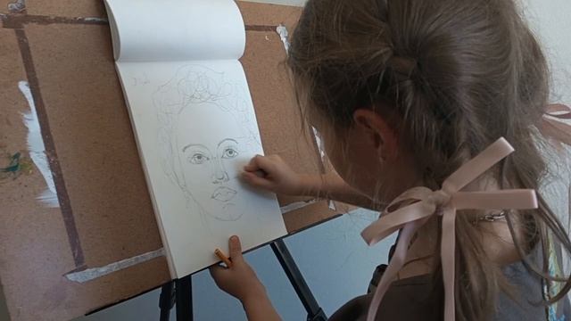 video5271998632726396089