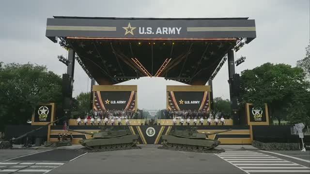 Сравнения Военный Парад США И Россия  Комментарии Иностранцев