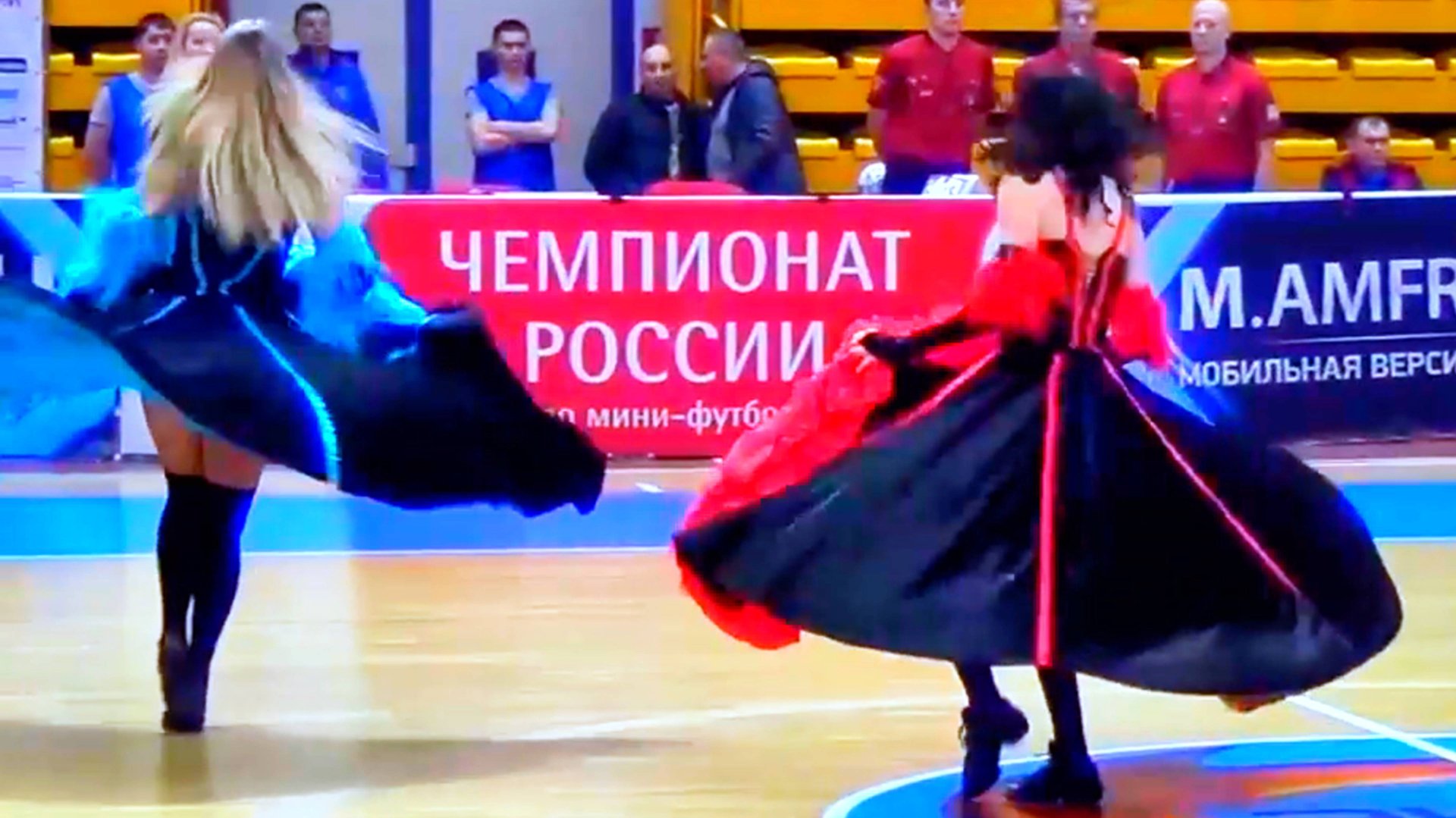 Канкан Группа поддержки МФК ВИЗ-Синара смотреть онлайн