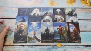 Помнит или забыл? О чем сожалеет? | Таро расклад