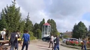 В Липецкой области цыгане устроили потасовку перед церковью
