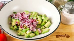 Гуакамоле с помидорами