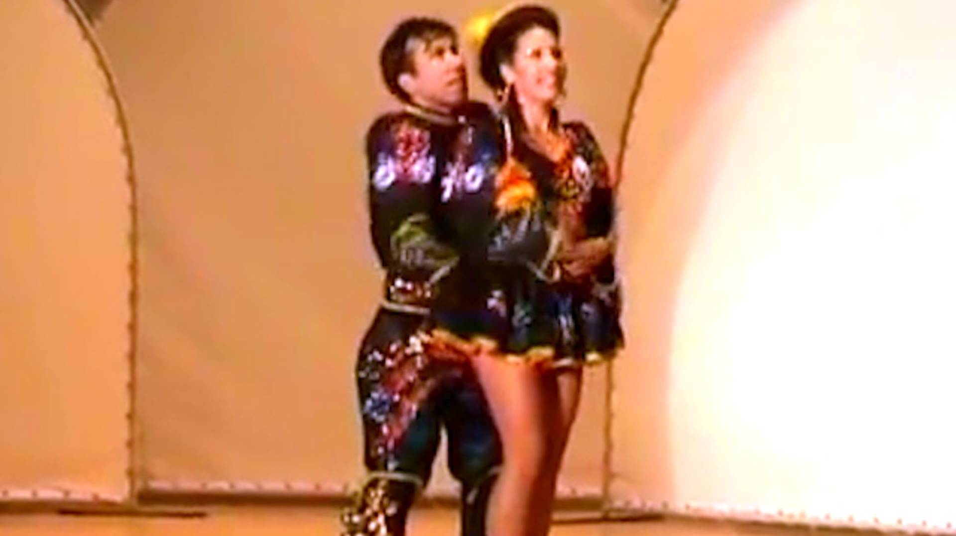 Капоралес традиционный боливийский танец смотреть онлайн