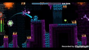 Прохожу игру геометри дэш уровень THE CRYPT