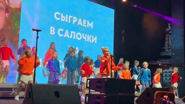 Реснички // Детский хор 