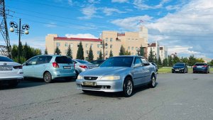 Honda Accord, 2000 год