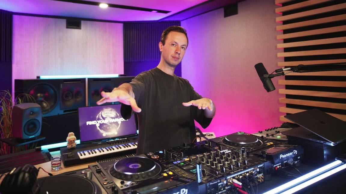 Andrew Rayel - Find Your Harmony 461