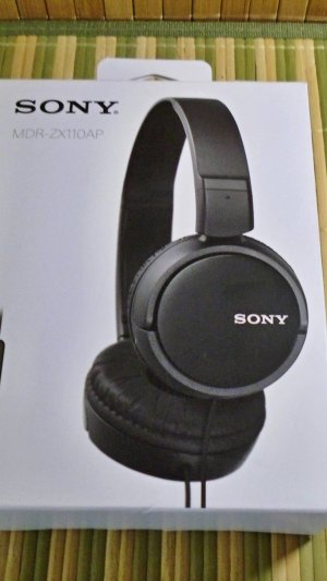 Видео обзор: Наушники Sony MDR-ZX110APB проводные наушники