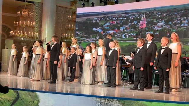 Выступление с песней «Милая Россия» на форуме «За свободу наций!»