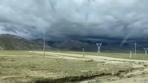 Наш путь обратно пос. Дорчен- г. Сага-г.Шигадзе-г. Лхаса (1360км) высота (3500-4650м). Тибет.