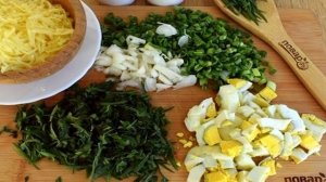 Грузинский пирог с тархуном и сыром