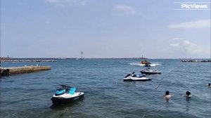 СОЧИ Адлер пляж Маяк сегодня 21 августа 2025. Море и погода в Адлере сейчас. Обстановка на пляже