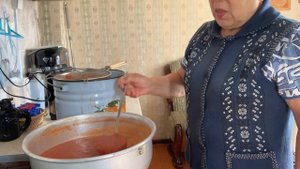 IMG_8902 Сварилась, превращаю в томатный сок.