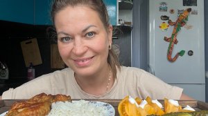 МУКБАНГ КРЫЛЫШКИ ЗАПЕЧЕННЫЕ В ДУХОВКЕ/РИС/СОЛЕНЫЕ ОГУРЧИКИ И ПОМИДОРКИ/MUKBANG ЕДА ОБЖОР
