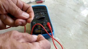 Купил новый мультиметр AN8205C. Проверяю как работает.