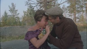 Где тропа за рекой запорошена (Live)