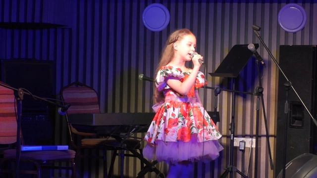 Посмотри мне в глаза Маша Ветрова смотреть онлайн