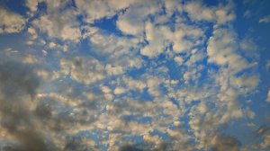 Любуемся красивым видом в пробке на Небо России