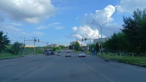Едем с аэропорта Толмачево домой. Прилетели с Бишкека с поселка Манас, трасса, плохая погода