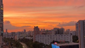 Городской пейзаж. Закат Москва улица Обручева