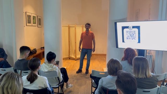 Павел -Тема:  Ниной Акино #Спикеркафе