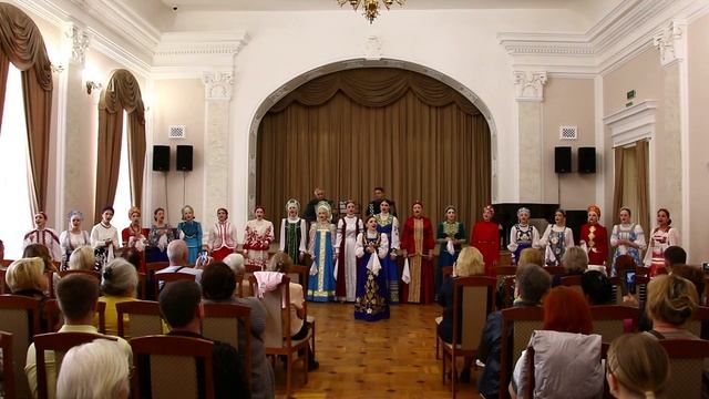 Ансамбль солистов «Русские узоры» - «Птичка невеличка»