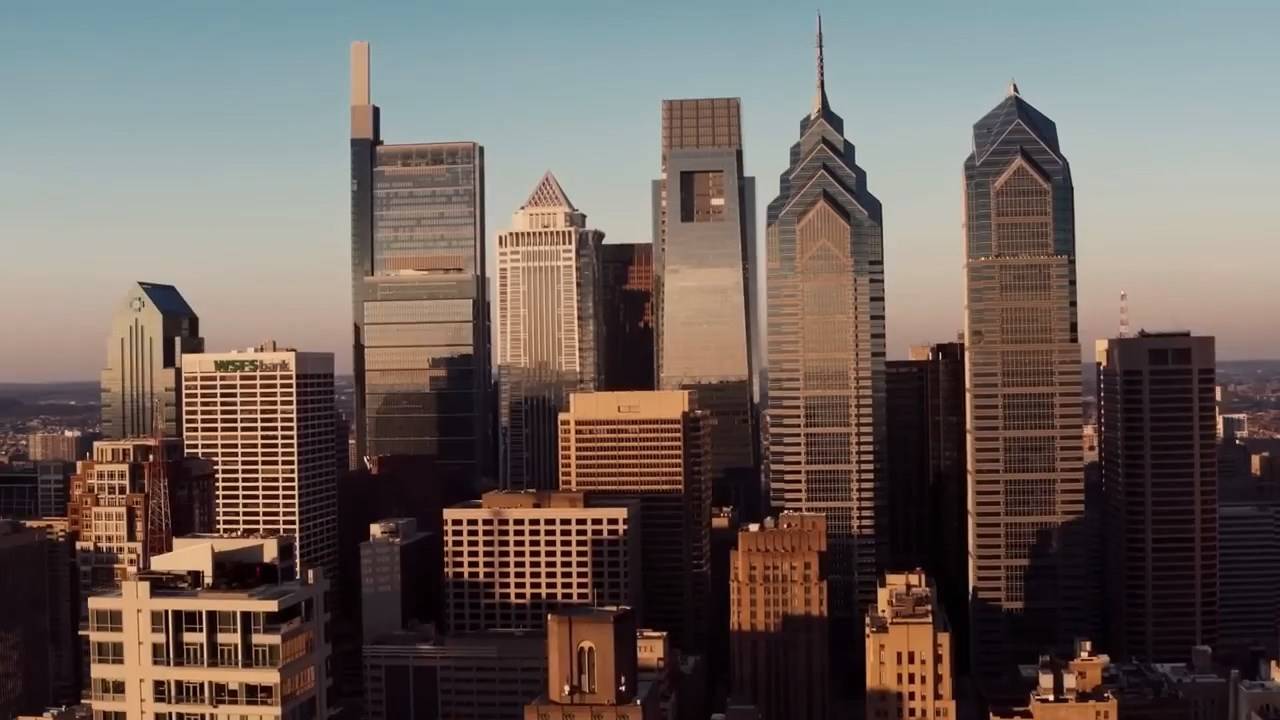 Энергичная фоновая музыка для продуктивной работы, тренировки и концентрации