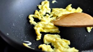 Жареный рис с соевым соусом