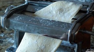 Домашняя лапша на яйцах