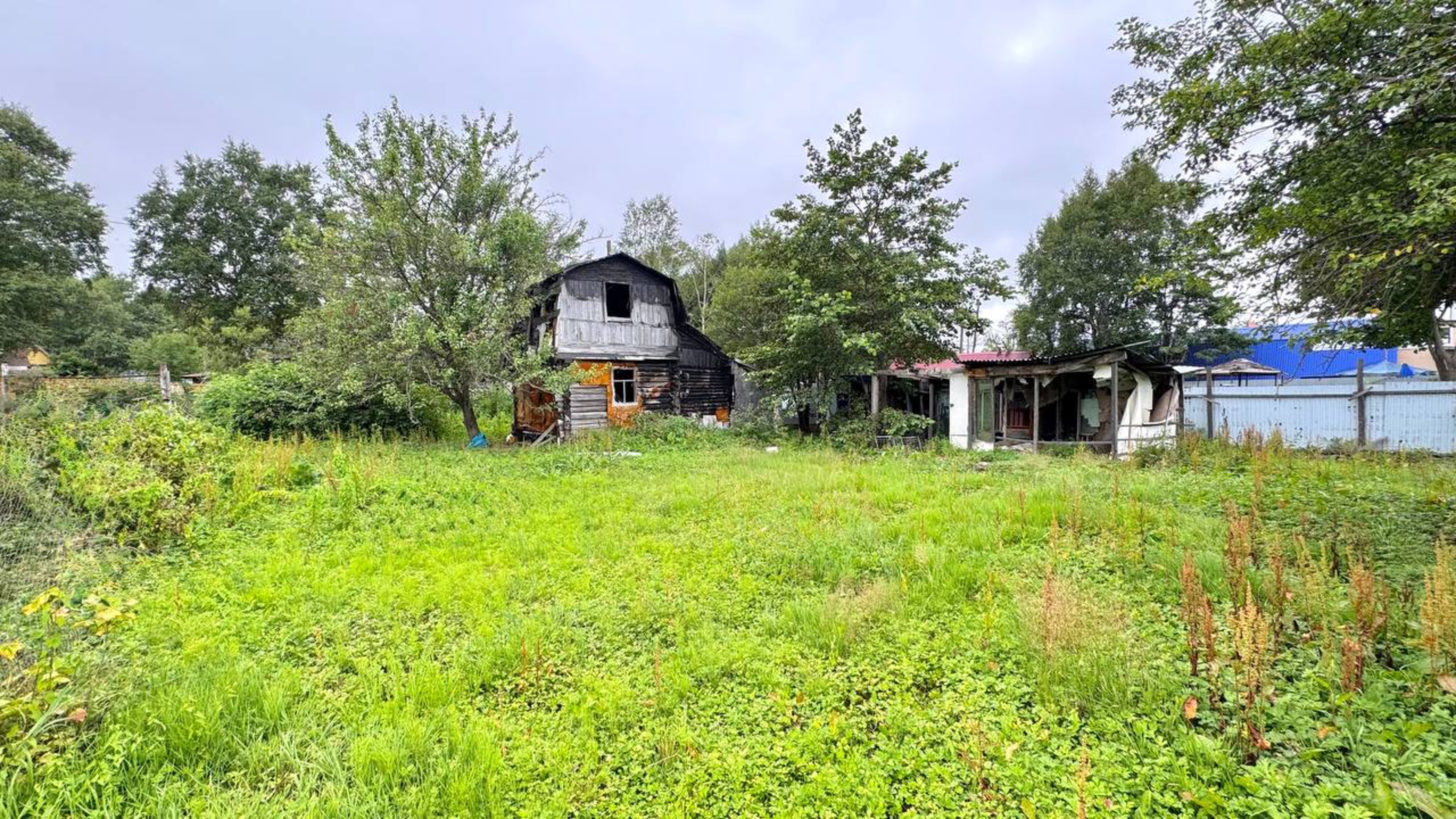 Горячее предложение! Участок в СНТ — всего 4 км от города! смотреть онлайн