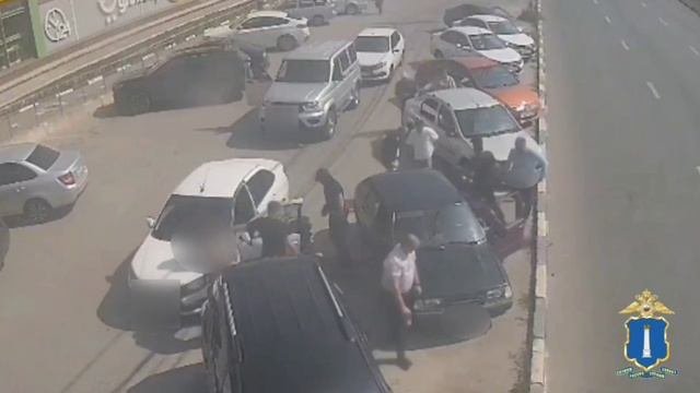Двое ульяновцев, которые под видом помощи другу вымогали деньги у его соперника, задержаны полицией