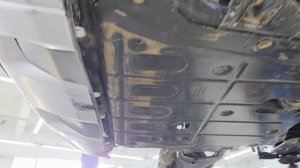 Рено Дастер. Антикоррозийная обработка днища, арок и скрытых полостей. Автосервис Волгоград