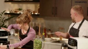 Кулинарная школа. Выпуск 37. Готовим стейк из цветной капусты с соусом чимичури 🥦