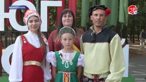 Представители национально-культурных автономий Запорожья поздравили соотечественников с Днем флага