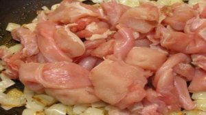 Гуляш из кролика с подливкой