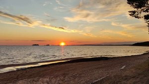 Закат на Онежском озере