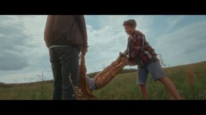 Клип на песню Екатерины Яшниковой "Вернуться", в котором я снимался, когда мне было 8 лет 💫