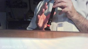 Разучиваю на блок-флейте мелодию "Спят усталые игрушки"