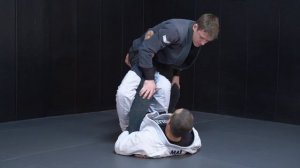 17 - Offensive Options - Hands to the mat