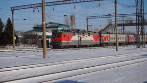 Электровоз ЭП1-036